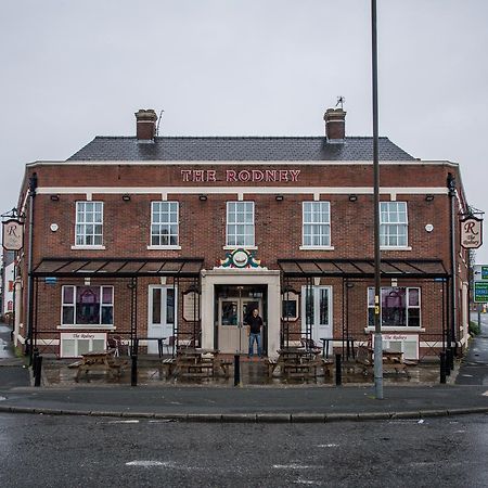 The Rodney Hotel Warrington Exterior foto